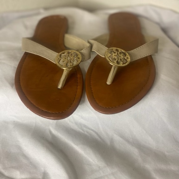LOT OF SANDALS SIZE 8 - Picture 7 of 9